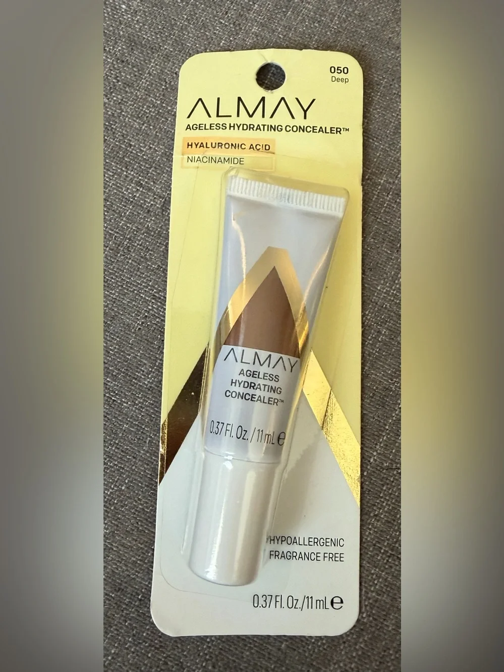 Almay Ageless Hydrating Concealer 050 Deep